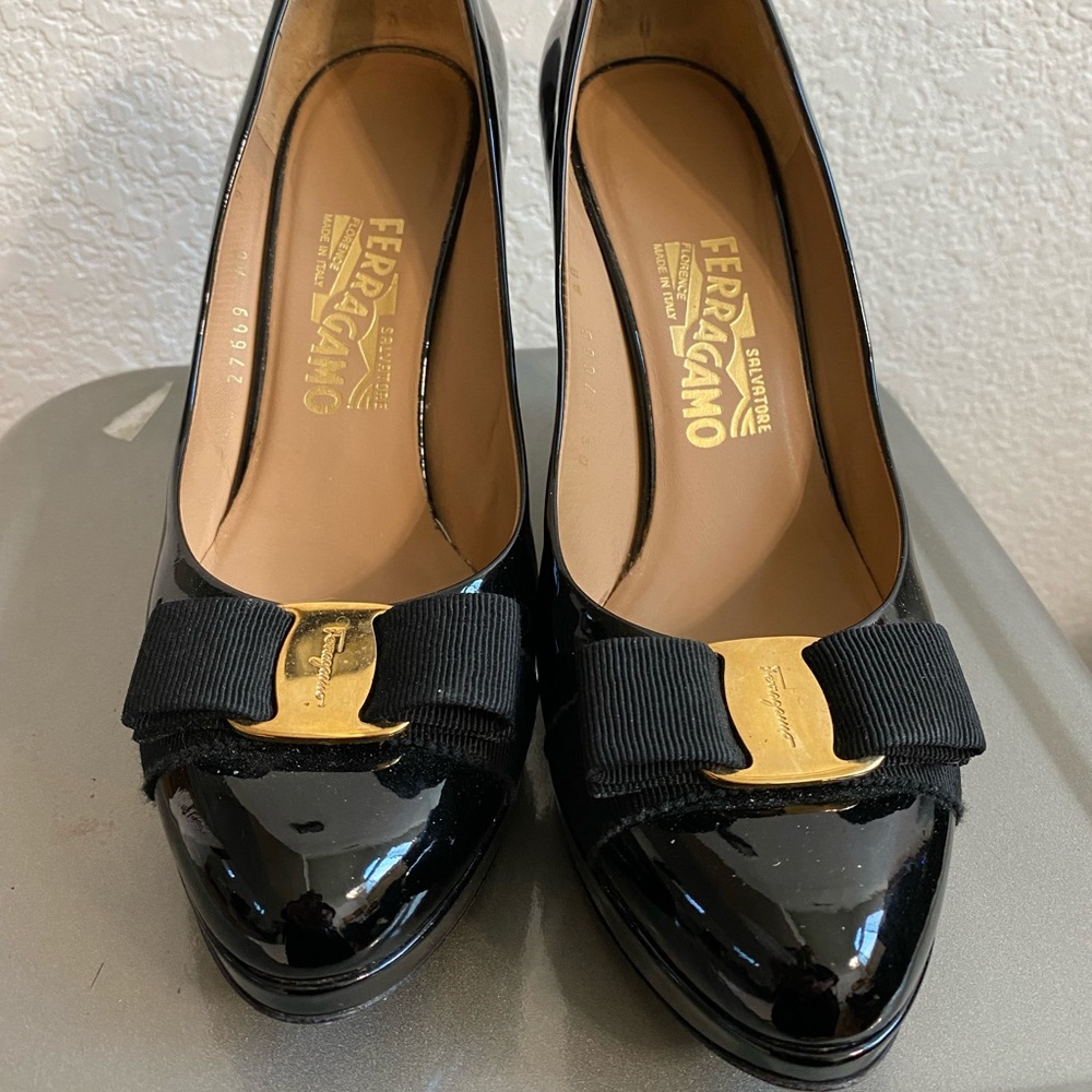 Ferragamo Patent Wedge Bow